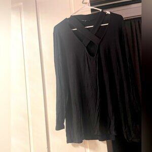 Black Charlotte Russe Size 2x  Crossfront Shirt